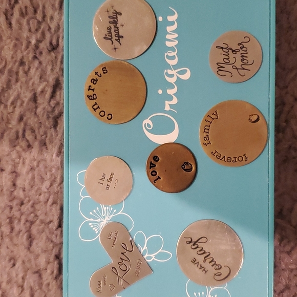 Origami Owl plates - Picture 2 of 3